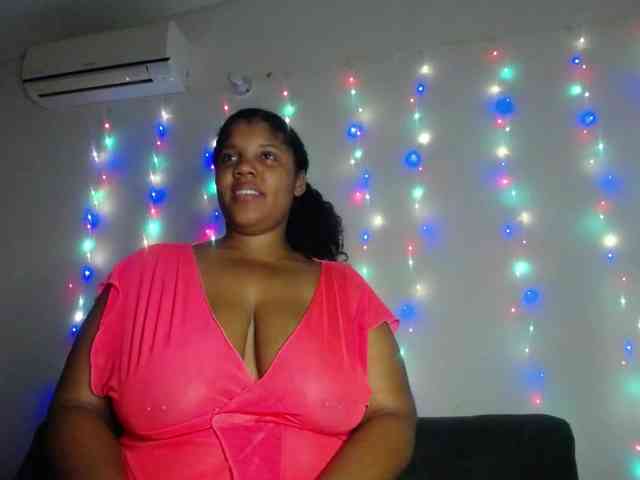 Lilyth-brown webcam