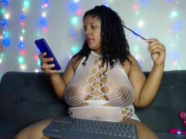 nude live web cam Lilyth-Br0wn