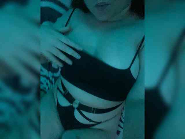 -PaRaZiTkA- webcam