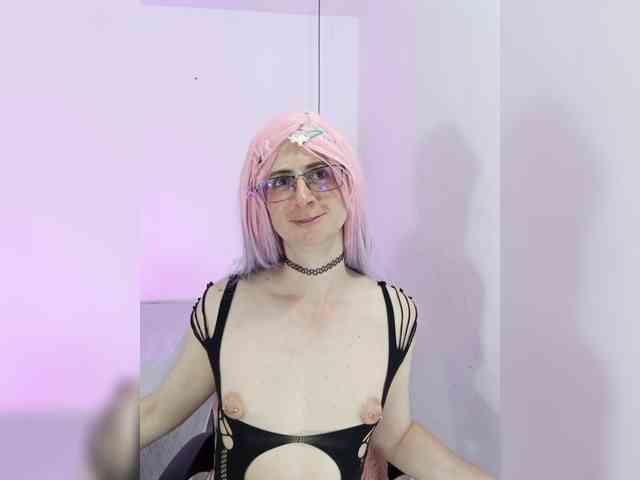 kim-edwards Live Webcam on BongaCams