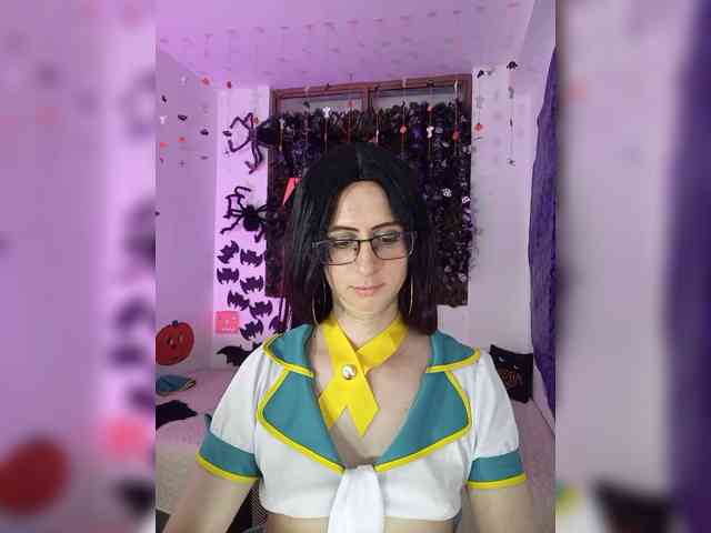kim-edwards Live Webcam on BongaCams