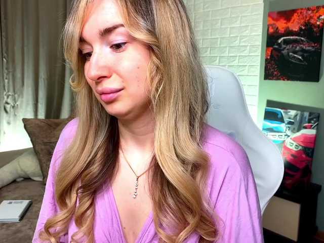 x-----x's BongaCams show and profile