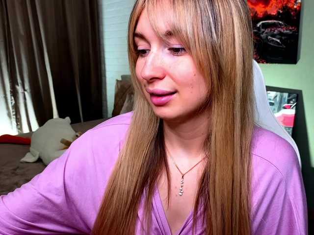 x-----x's BongaCams show and profile