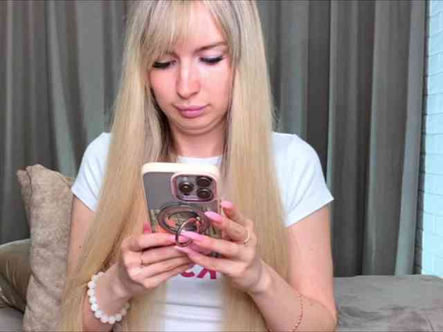 x-----x Live Webcam on BongaCams