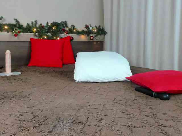 SweetLady697 SweetLady697