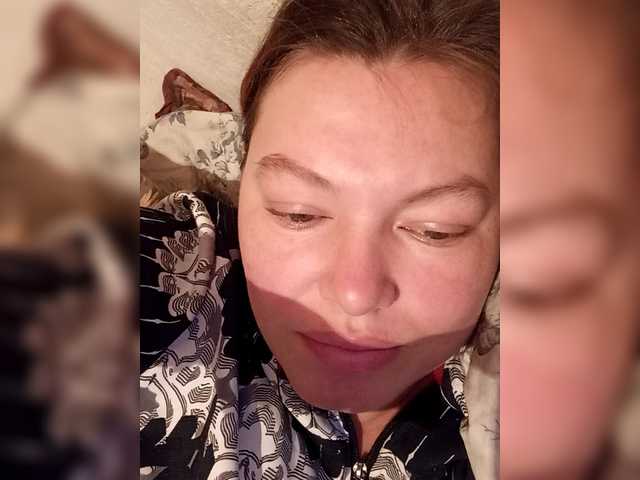 Juliamad's BongaCams show and profile