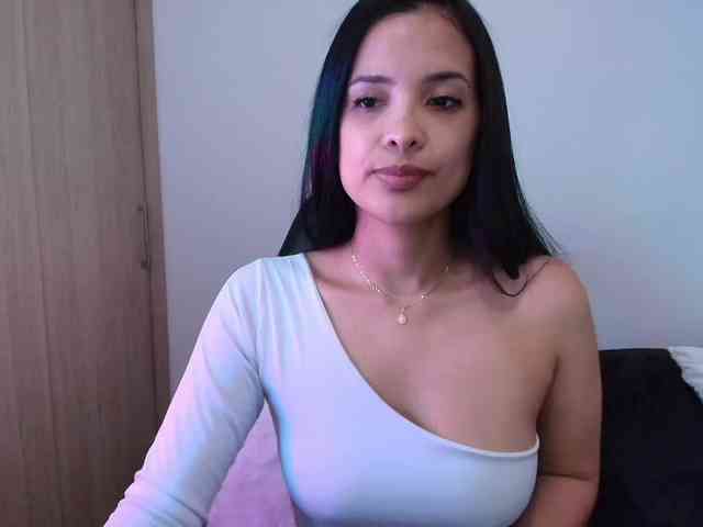Sweety-Hottie Live Webcam on BongaCams
