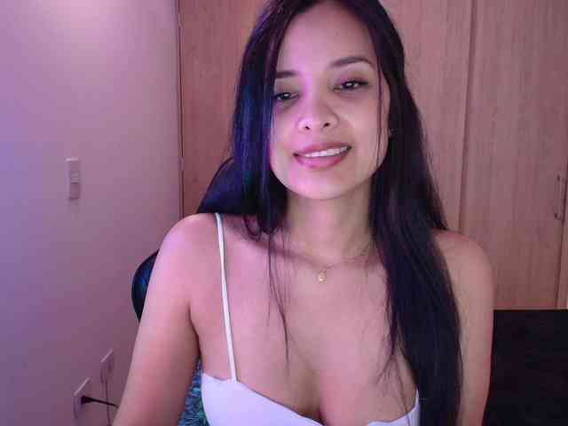 Sweety-Hottie webcam