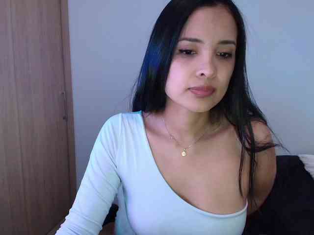 Sweety-Hottie webcam