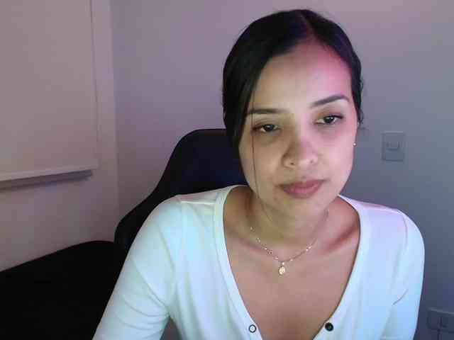 Sweety-Hottie webcam