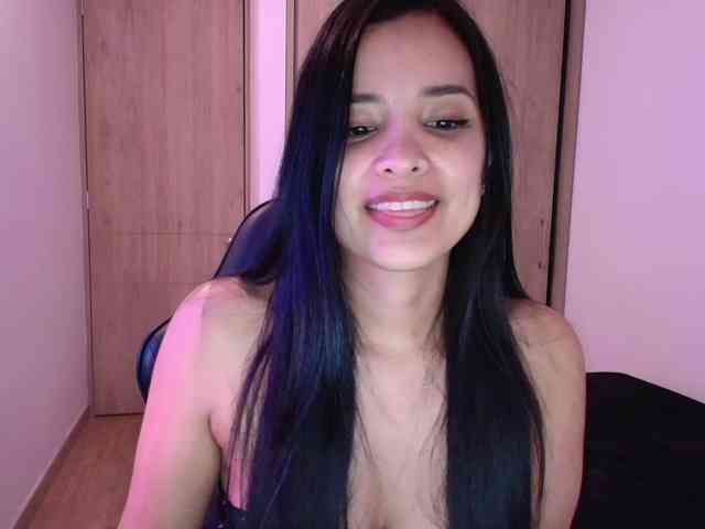 Sweety-Hottie webcam