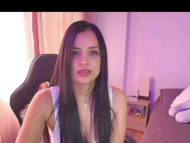 Sweety-Hottie webcam