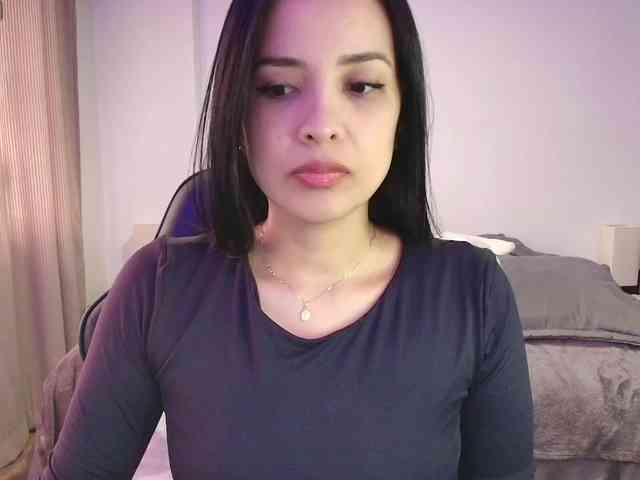 Sweety-Hottie webcam