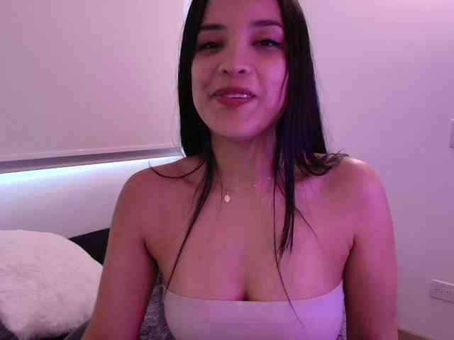 Sweety-Hottie Sweety-Hottie