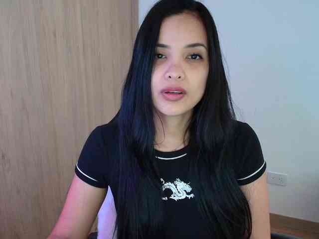 Sweety-Hottie webcam