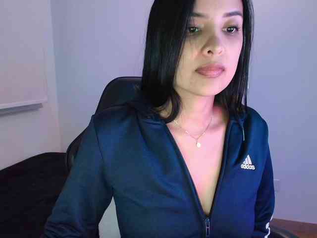 Sweety-Hottie webcam