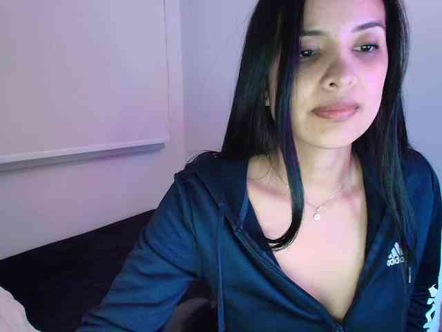 Sweety-Hottie Sweety-Hottie