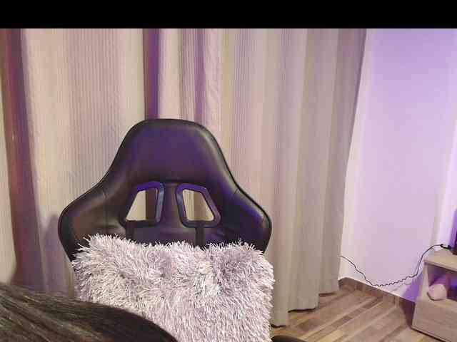 Sweety-Hottie webcam