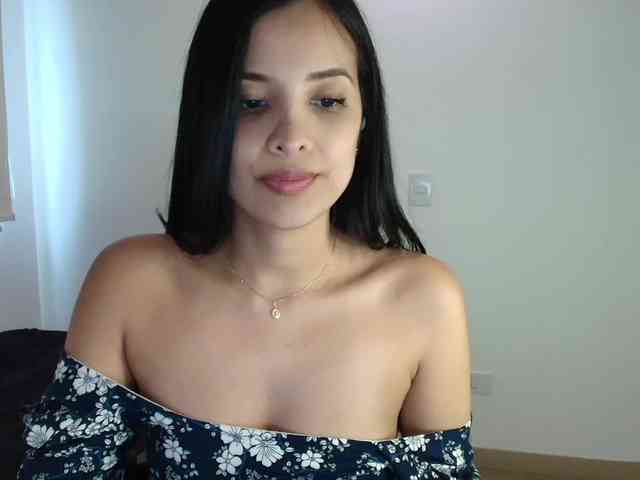 Sweety-Hottie webcam