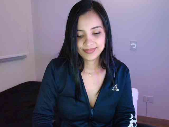 Sweety-Hottie webcam