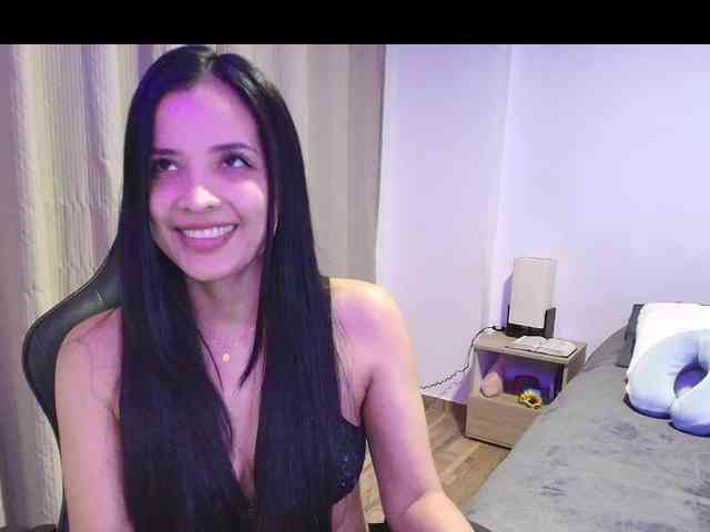 Sweety-Hottie webcam