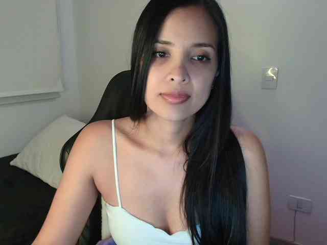 Sweety-Hottie Sweety-Hottie