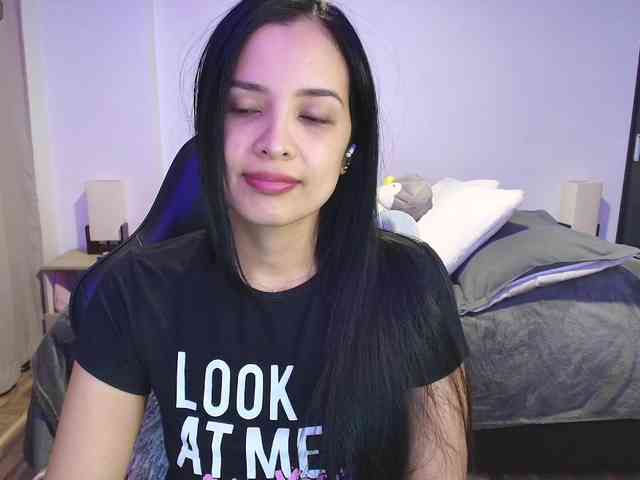 Sweety-Hottie webcam