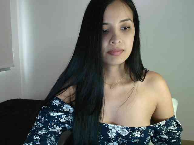 Sweety-Hottie webcam