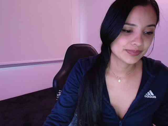 Sweety-Hottie webcam