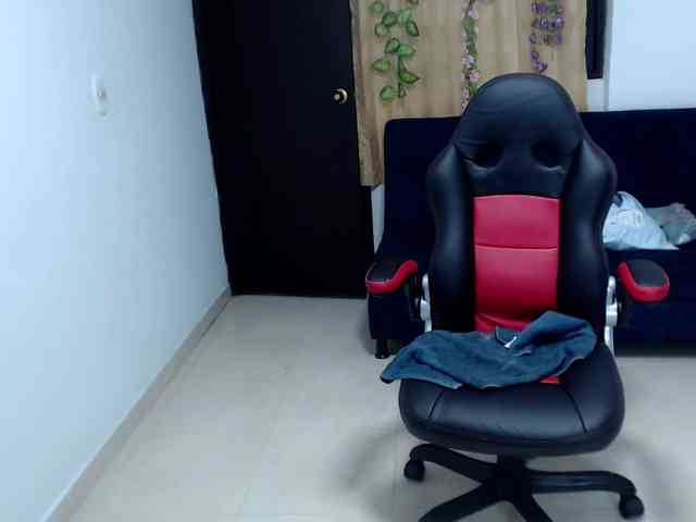 alondra-69- webcam