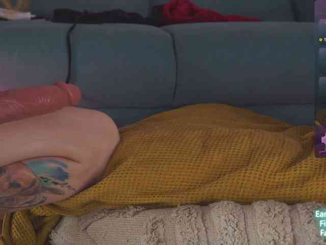 horny chat AveryKlein