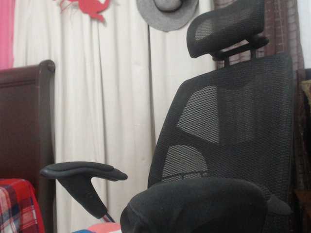 malenasaenz's BongaCams show and profile