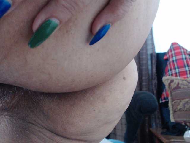 malenasaenz's BongaCams show and profile