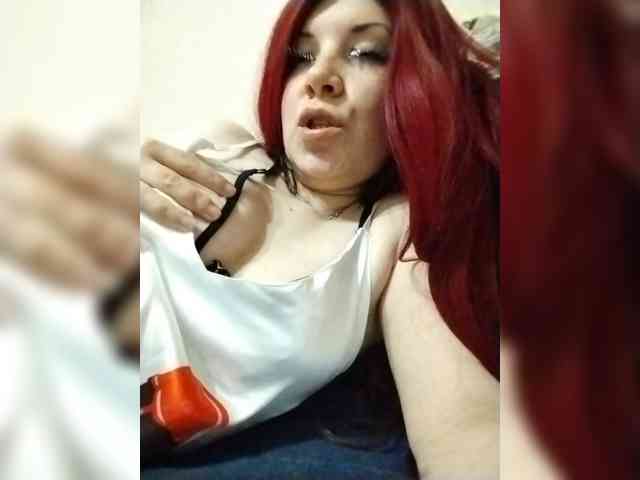 AZET-9's webcam live show