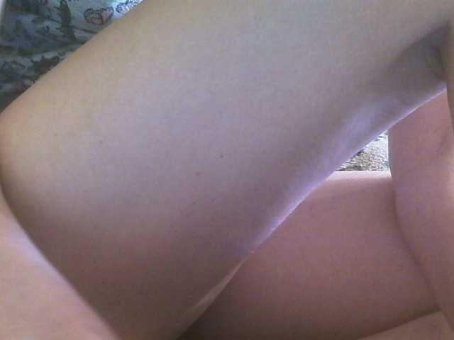 Poxotlivaya40's BongaCams show and profile