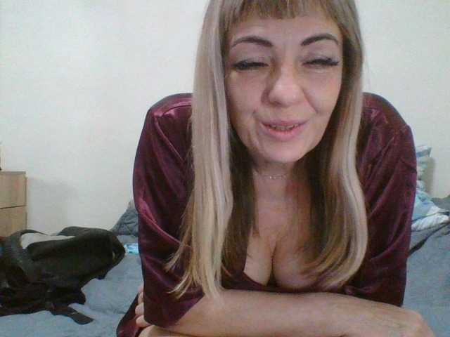 alisa44444's BongaCams show and profile