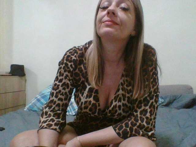 alisa44444's BongaCams show and profile