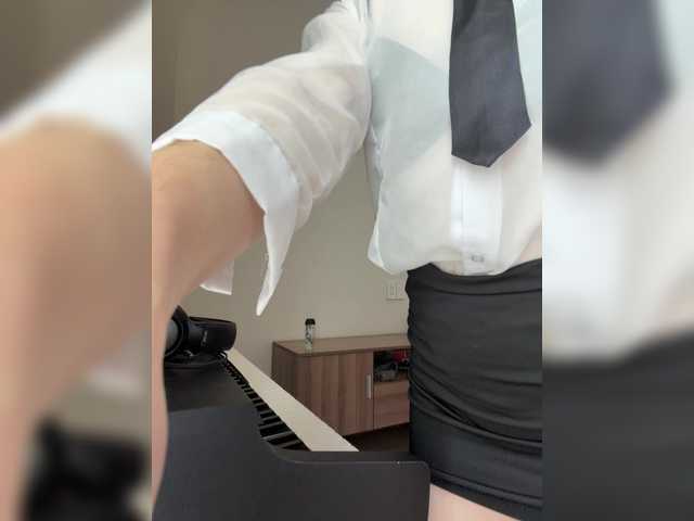 lilitgame's BongaCams show and profile