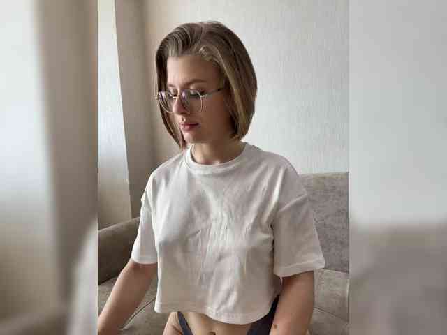 voyeur cam Lilitgame