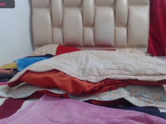 ammycollins1 Live Cam and Statistics on UnifiedCams