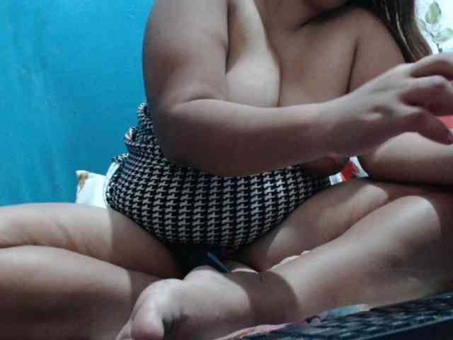 kate302 webcam