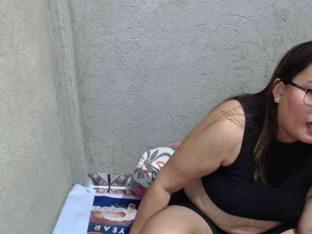 kate302 Live Webcam on BongaCams