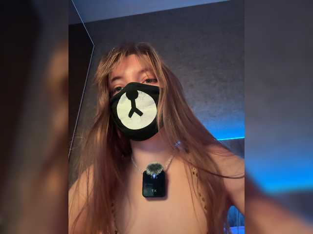 -Summer-'s BongaCams show and profile