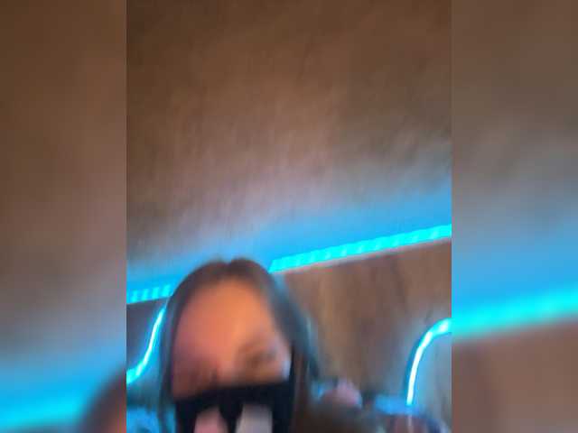 -Summer-'s BongaCams show and profile