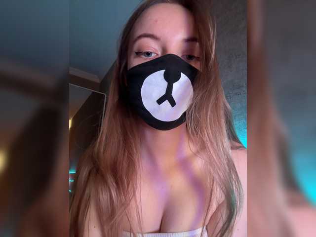 -Summer-'s BongaCams show and profile