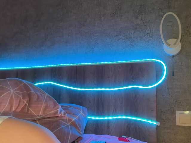 -Summer-'s BongaCams show and profile