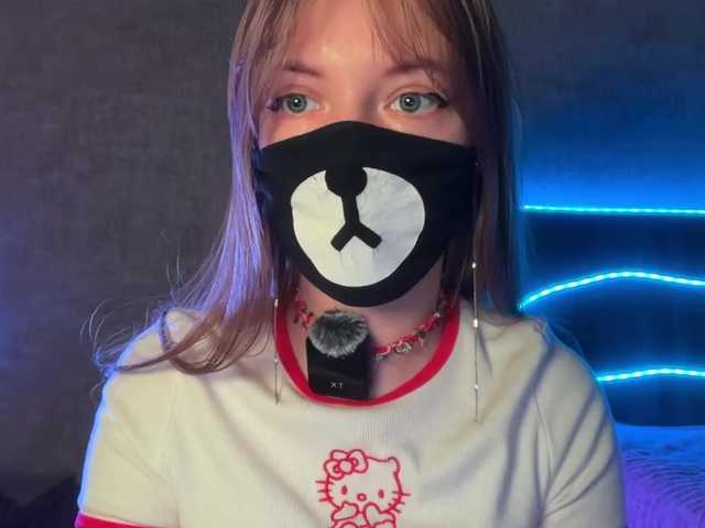 -Summer-'s BongaCams show and profile