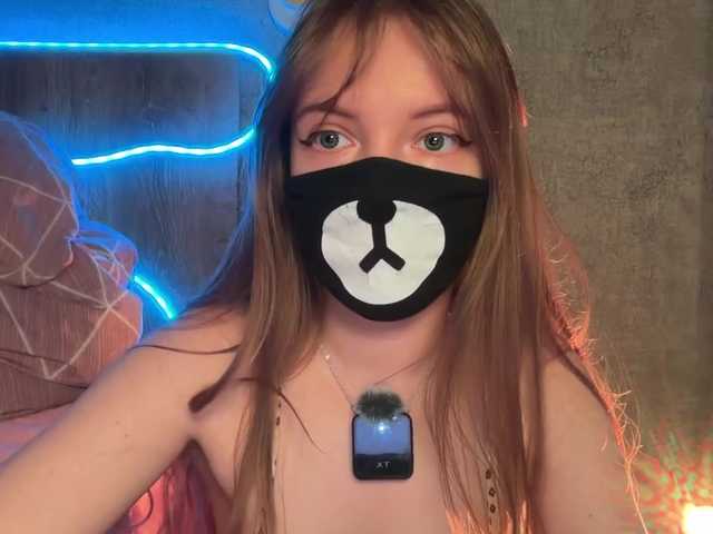 -Summer-'s BongaCams show and profile