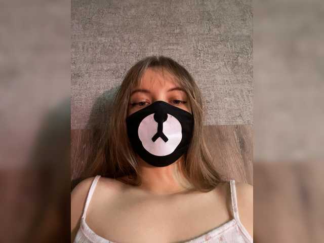 -Summer-'s BongaCams show and profile