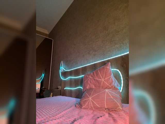 -Summer-'s BongaCams show and profile